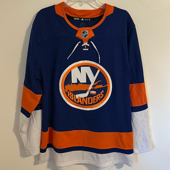 Adidas New York Islanders Embroidered NHL Long Sleeve Hockey Jersey Sz M